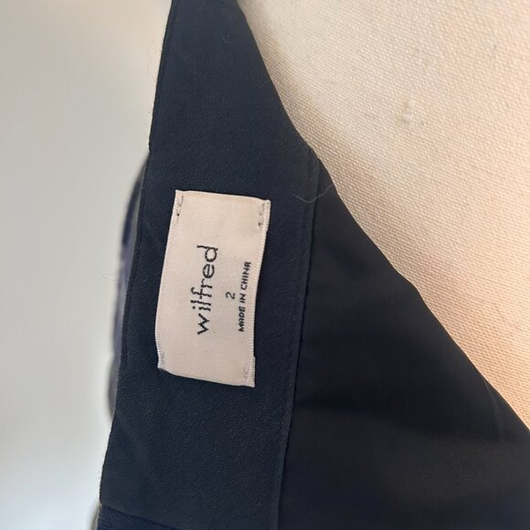 Aritzia Wilfred Classic Mini Skirt - Size 2 - Picture 2 of 4